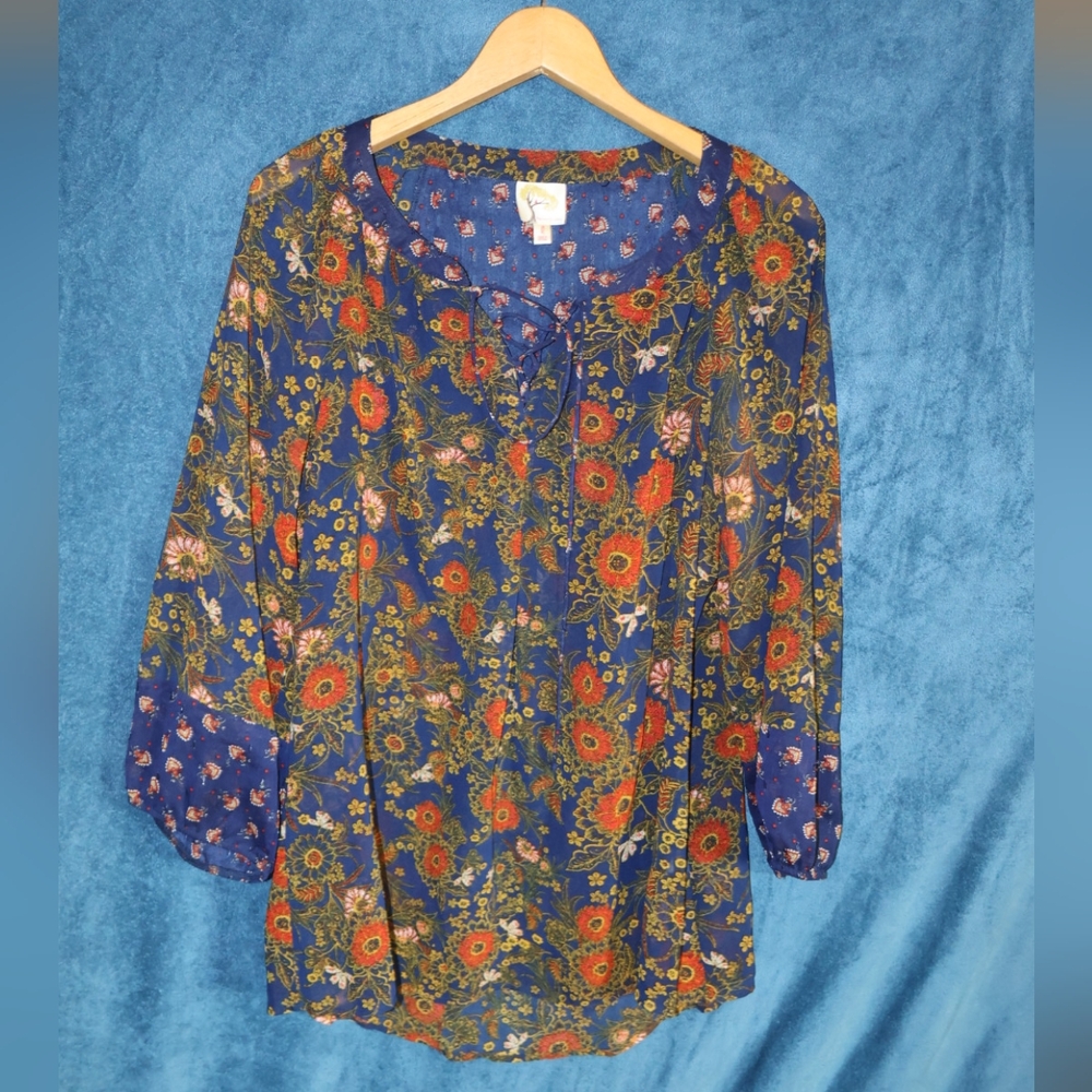 Fig and Flower Blue Floral Blouse
